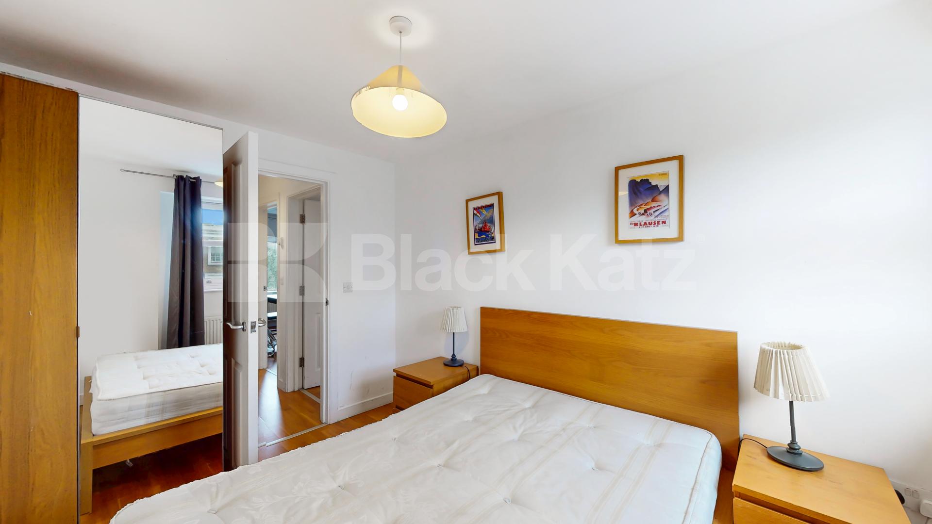 Refurbished Refurbished Two Bedroom Flat in Elegant Period Conversion Rochester Road, Camden